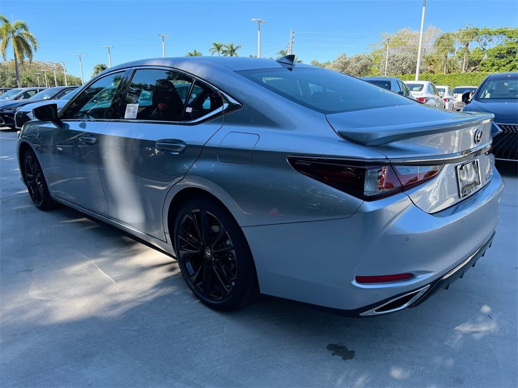 2025 Lexus ES 350 F SPORT Handling photo 4