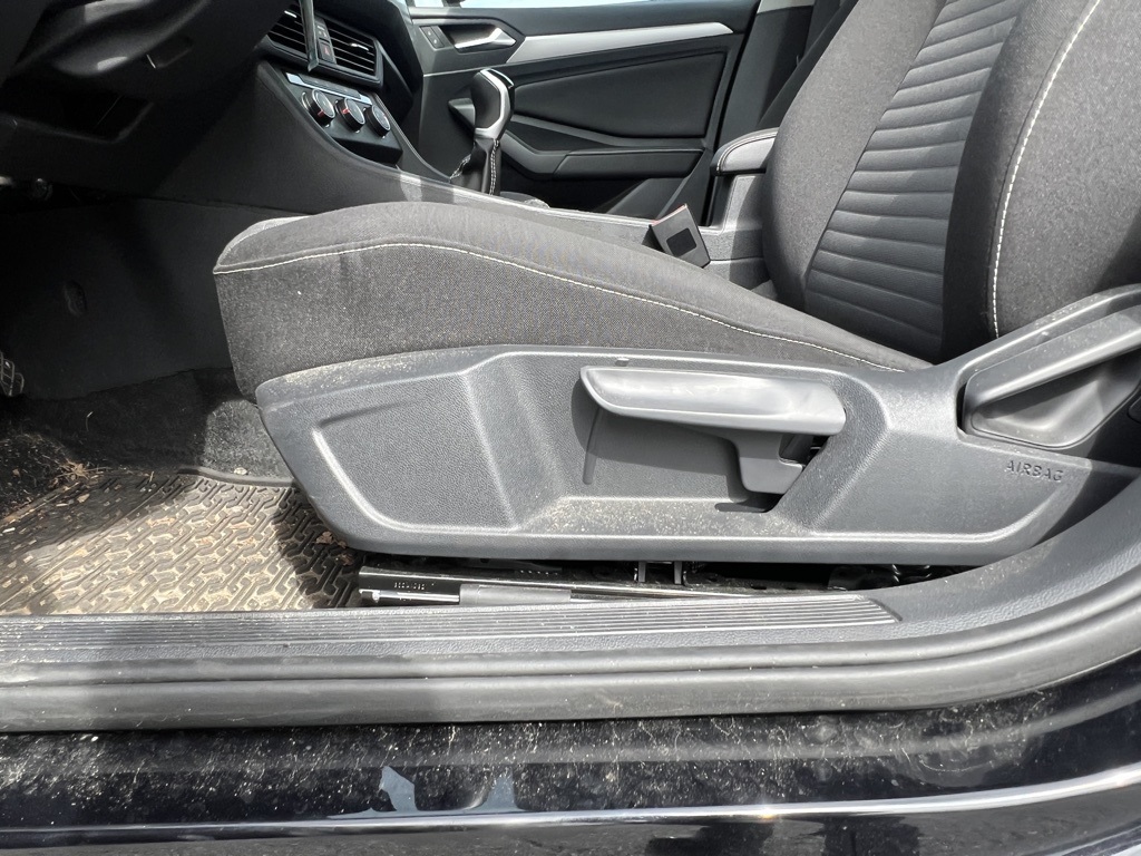 2024 Volkswagen Jetta 1.5T S photo 17