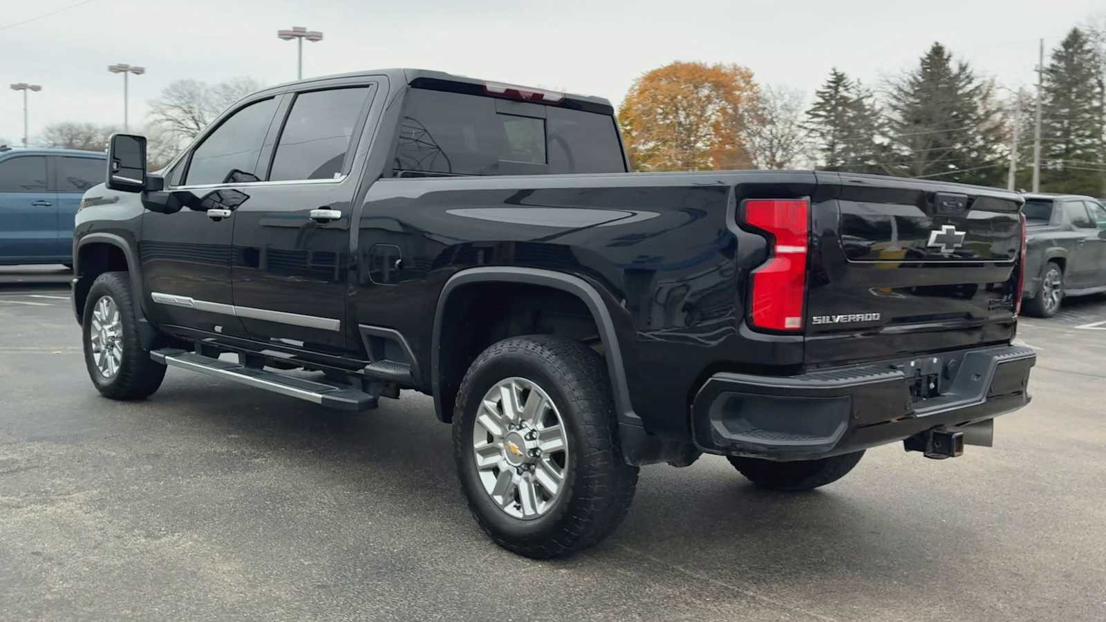 2024 Chevrolet Silverado 2500HD High Country photo 4