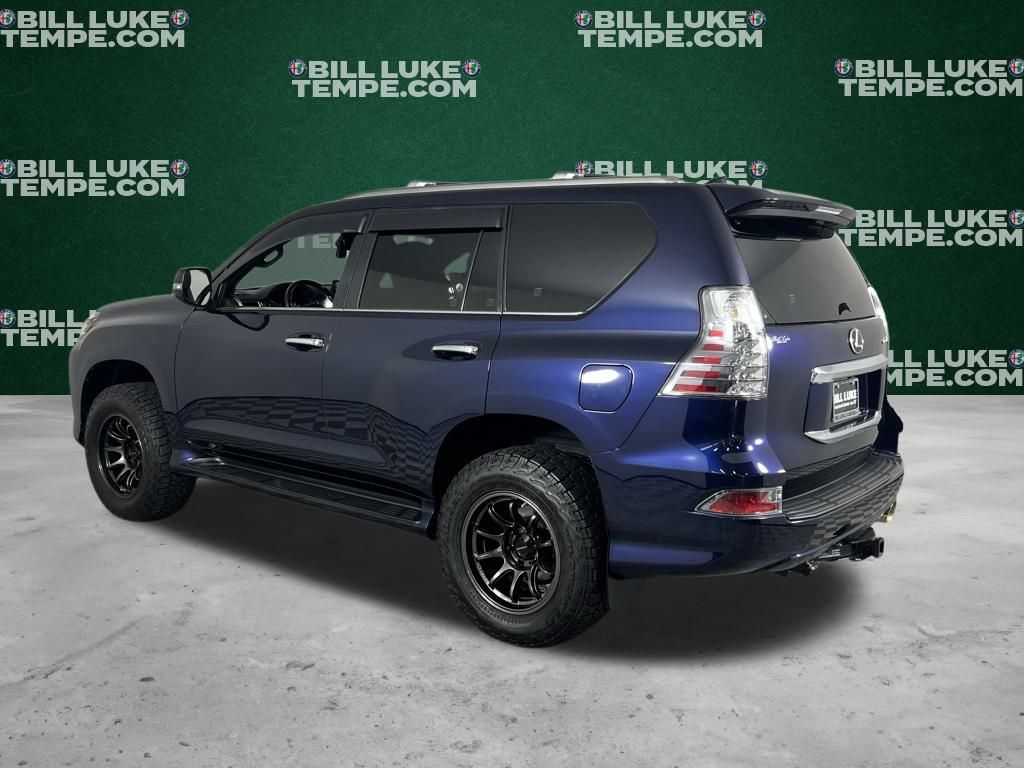 2023 Lexus GX 460 Premium photo 2