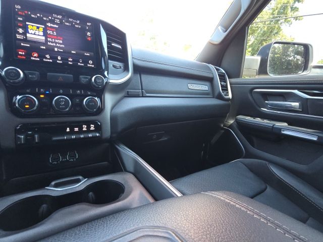 2020 Ram 1500 Laramie photo 22