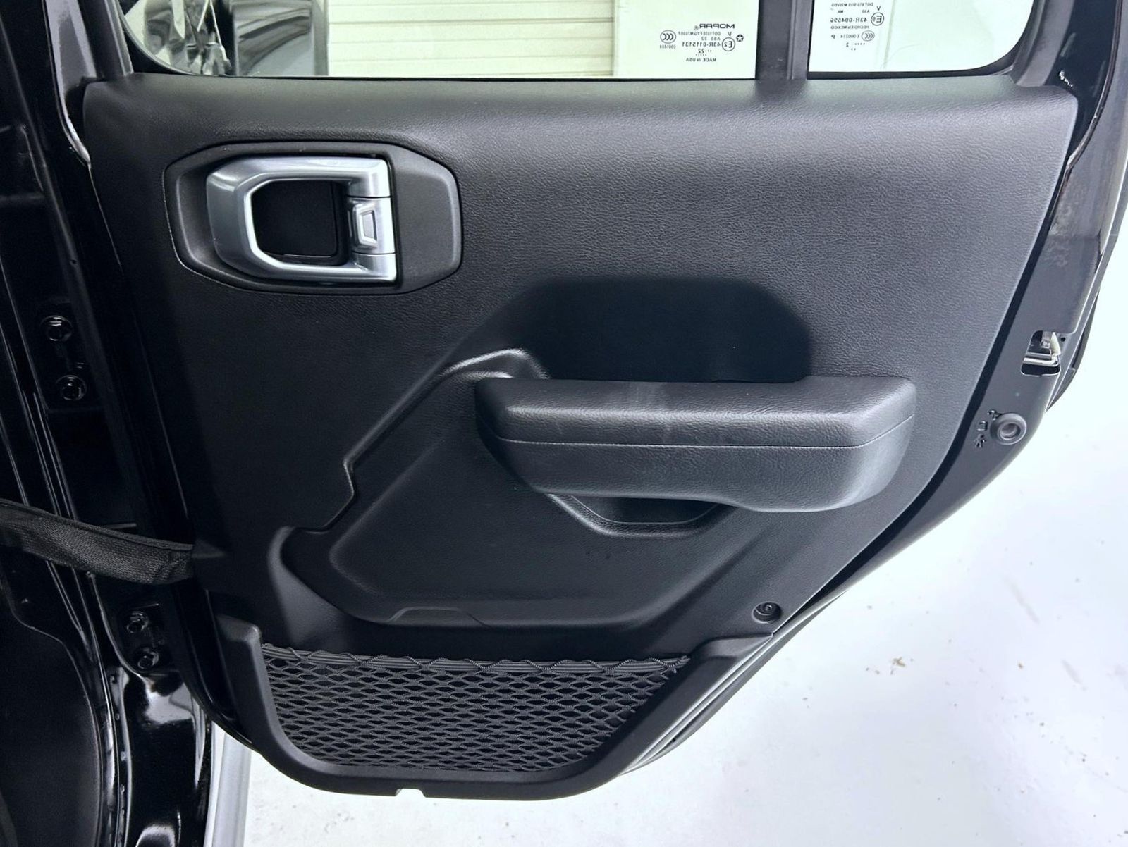 2022 Jeep Gladiator Mojave photo 17