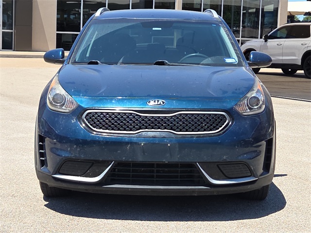 Used 2018 Kia Niro LX with VIN KNDCB3LC8J5200739 for sale in Granbury, TX
