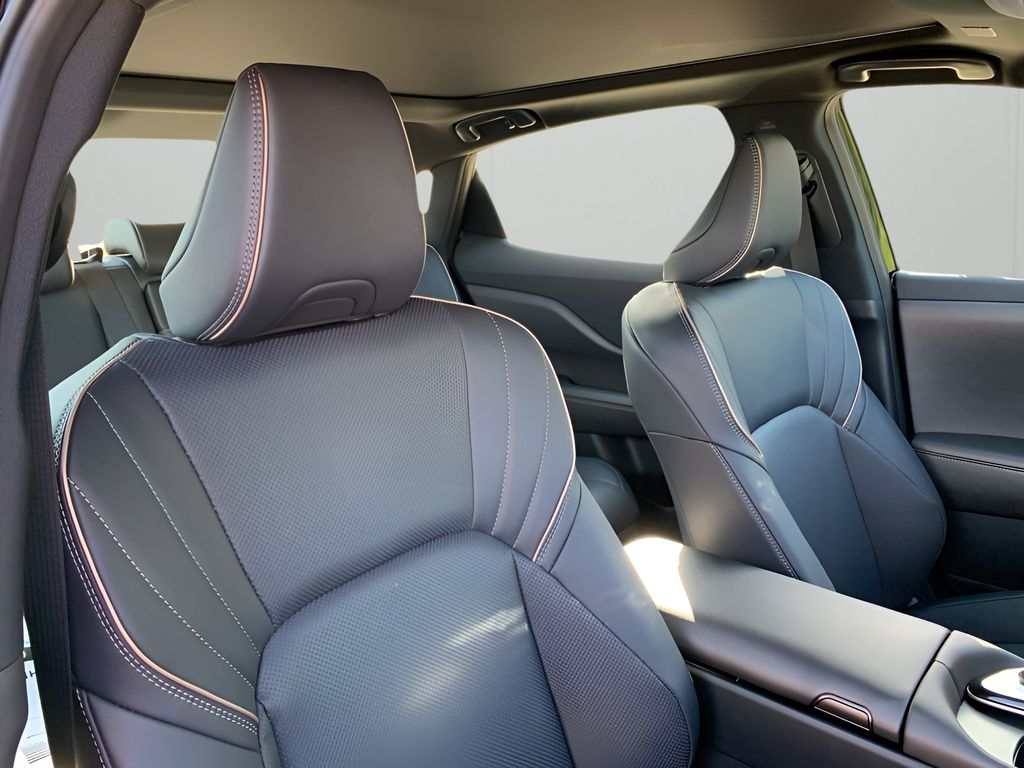 2026 Toyota Crown photo 17