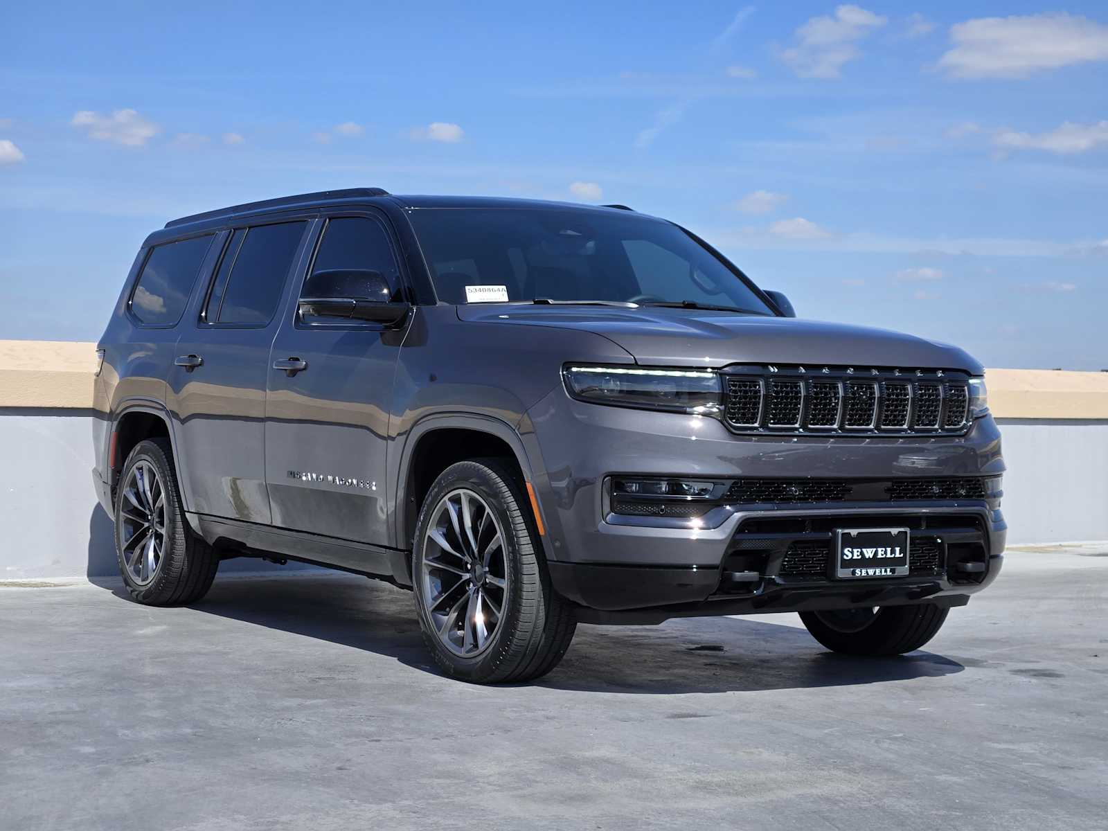 2025 Jeep Grand Wagoneer III Obsidian photo 3