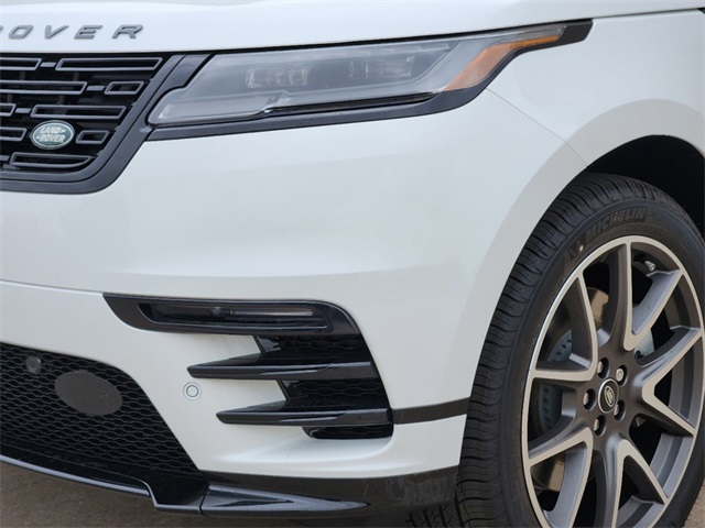 2025 Land Rover Range Rover Velar SE photo 8
