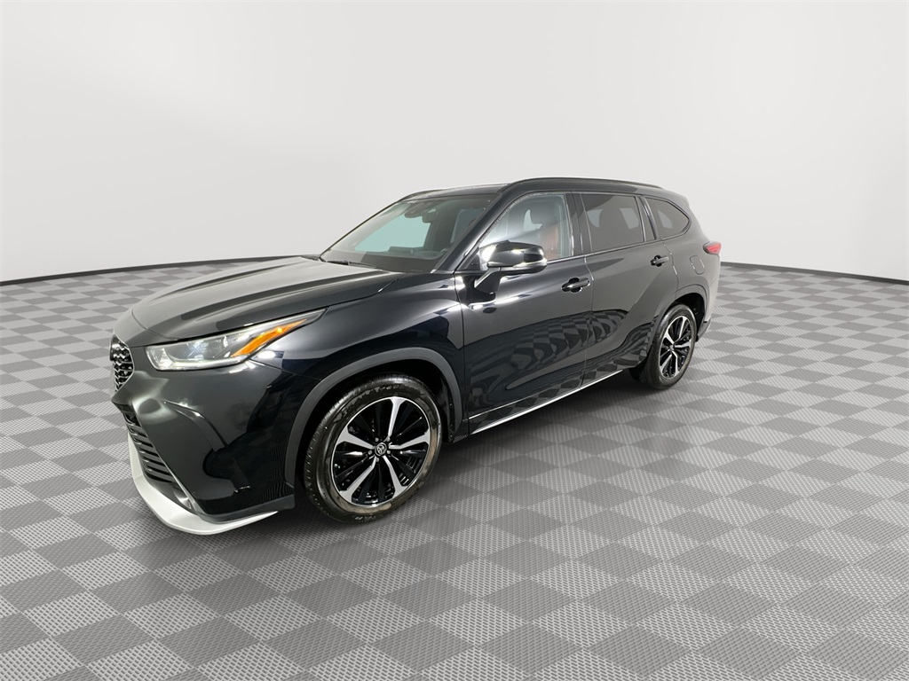 2022 Toyota Highlander XSE photo 4