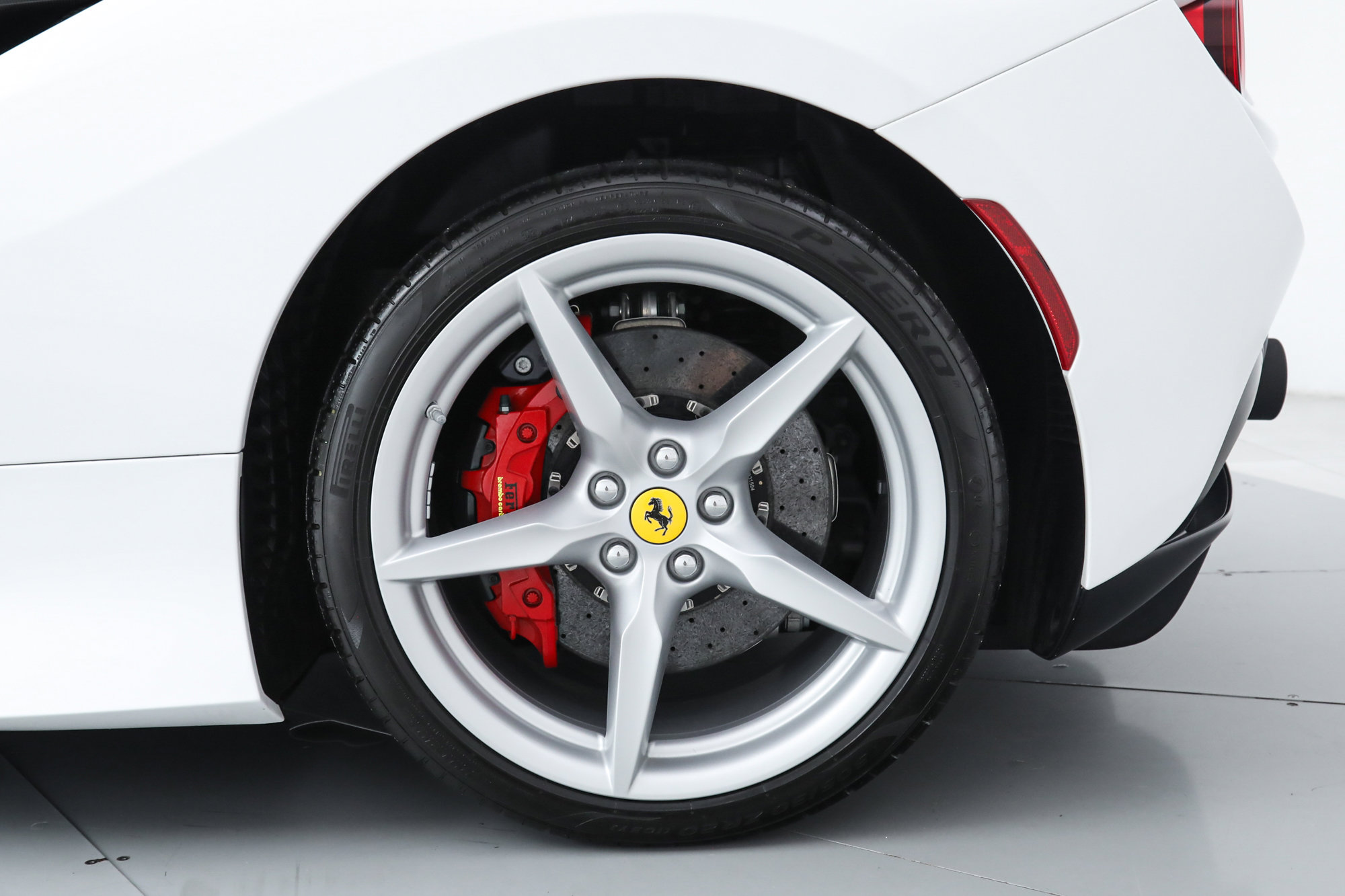 2022 Ferrari F8 Tributo photo 39