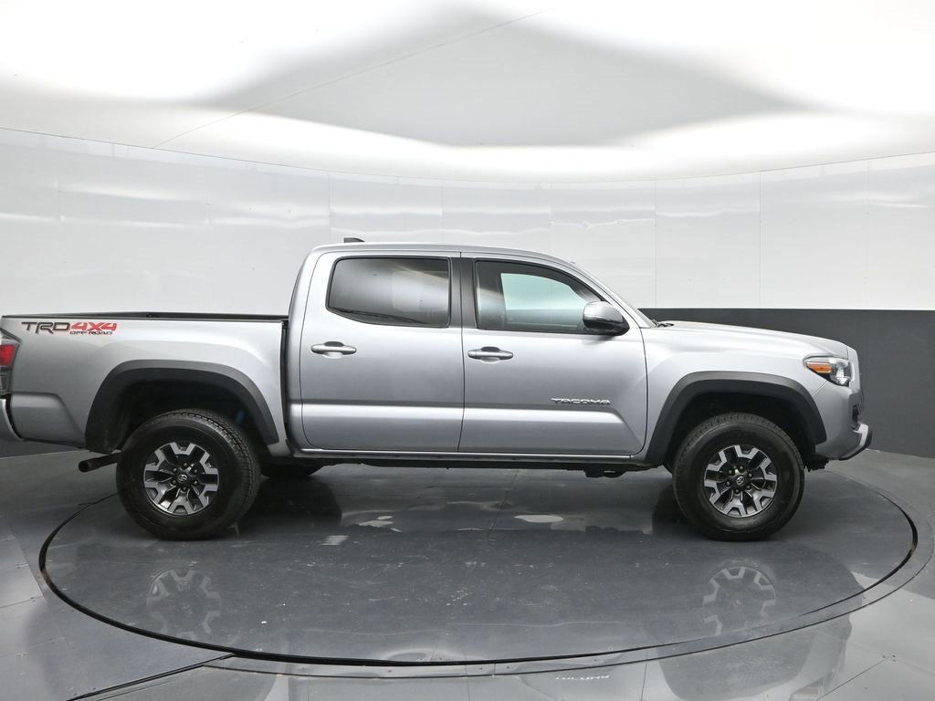 2023 Toyota Tacoma TRD Off-Road V6 photo 4
