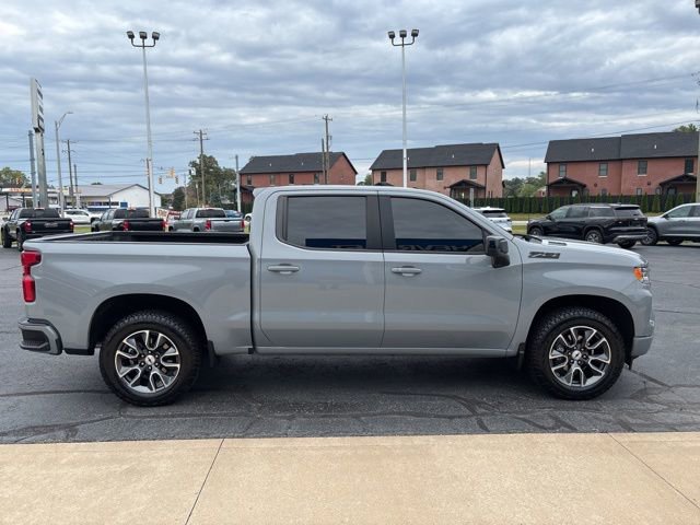 2024 Chevrolet Silverado 1500 RST photo 7