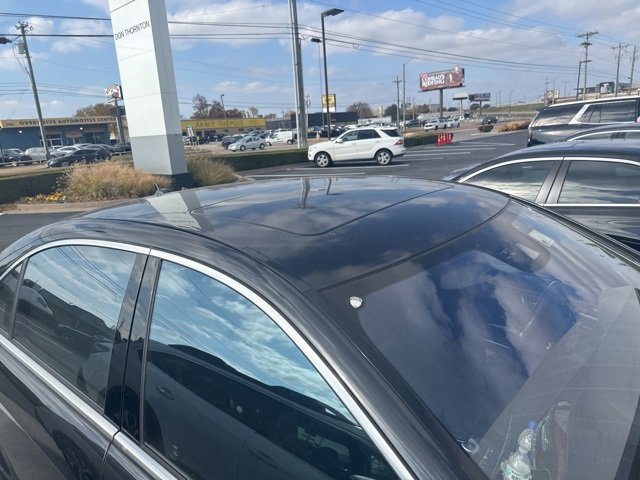 2011 Mercedes Benz S 550 4MATIC photo 4