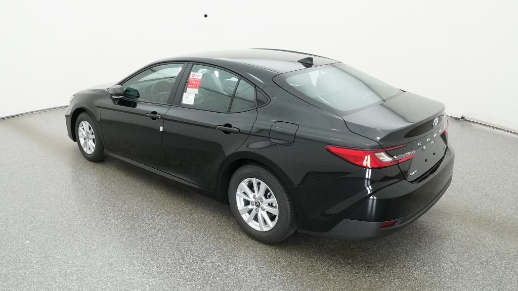 2026 Toyota Camry LE photo 13