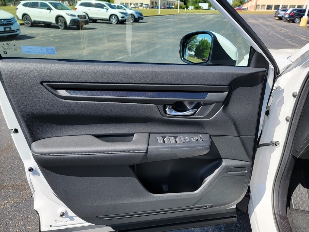 2026 Honda CR-V LX photo 17