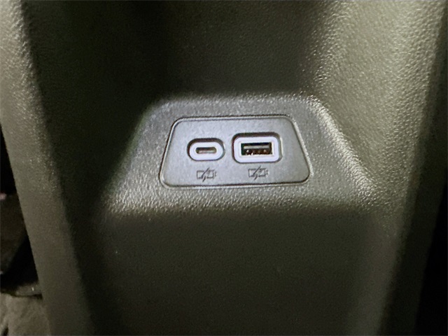2023 Buick Envision Essence photo 20