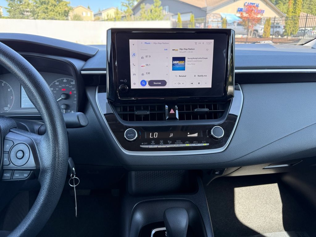 2024 Toyota Corolla LE photo 15