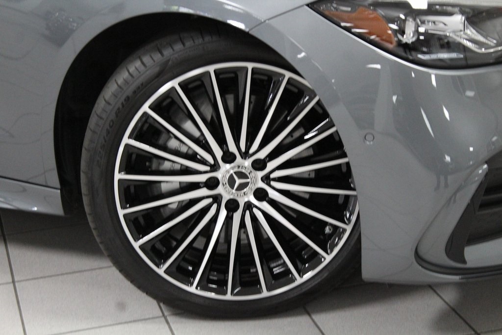 2025 Mercedes Benz C 300 4MATIC photo 3