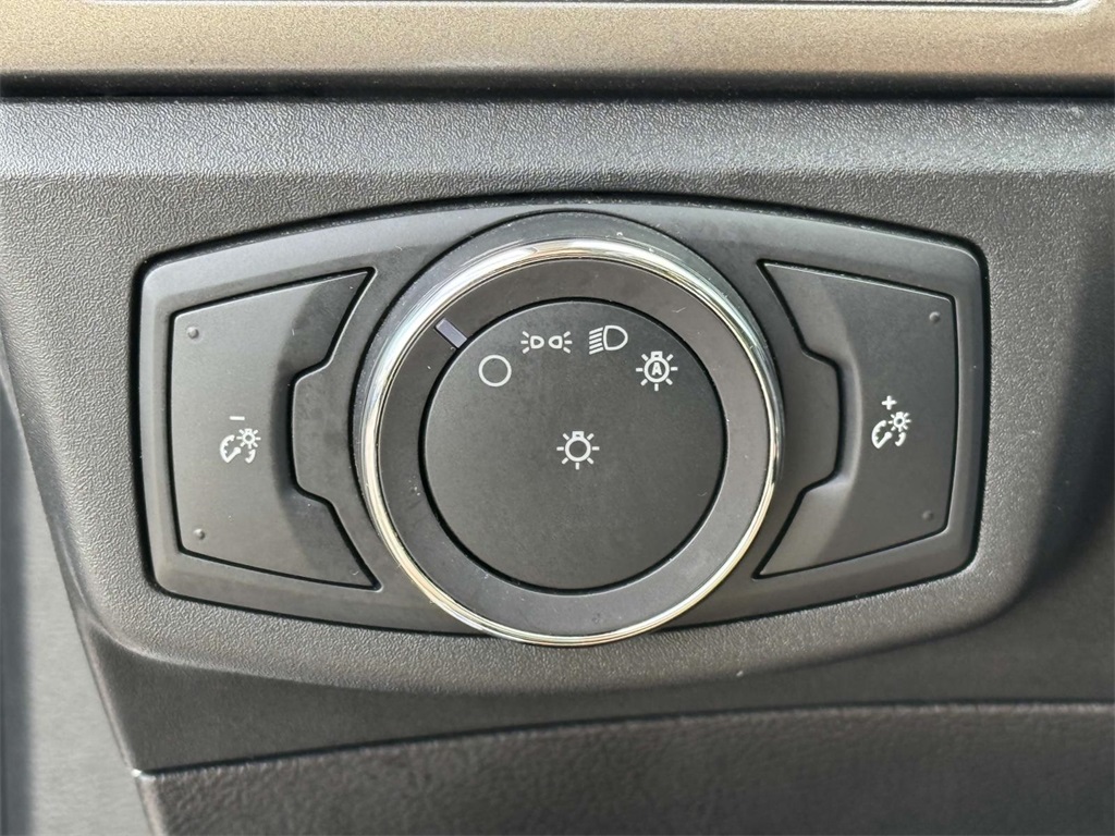 2018 Ford Fusion Hybrid SE photo 26
