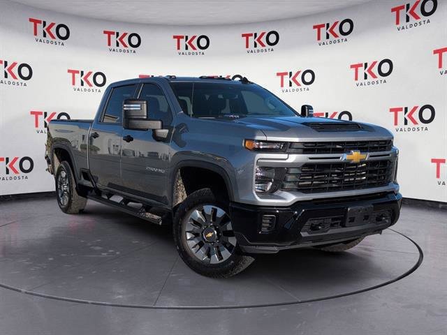 2025 Chevrolet Silverado 2500HD Custom's photo