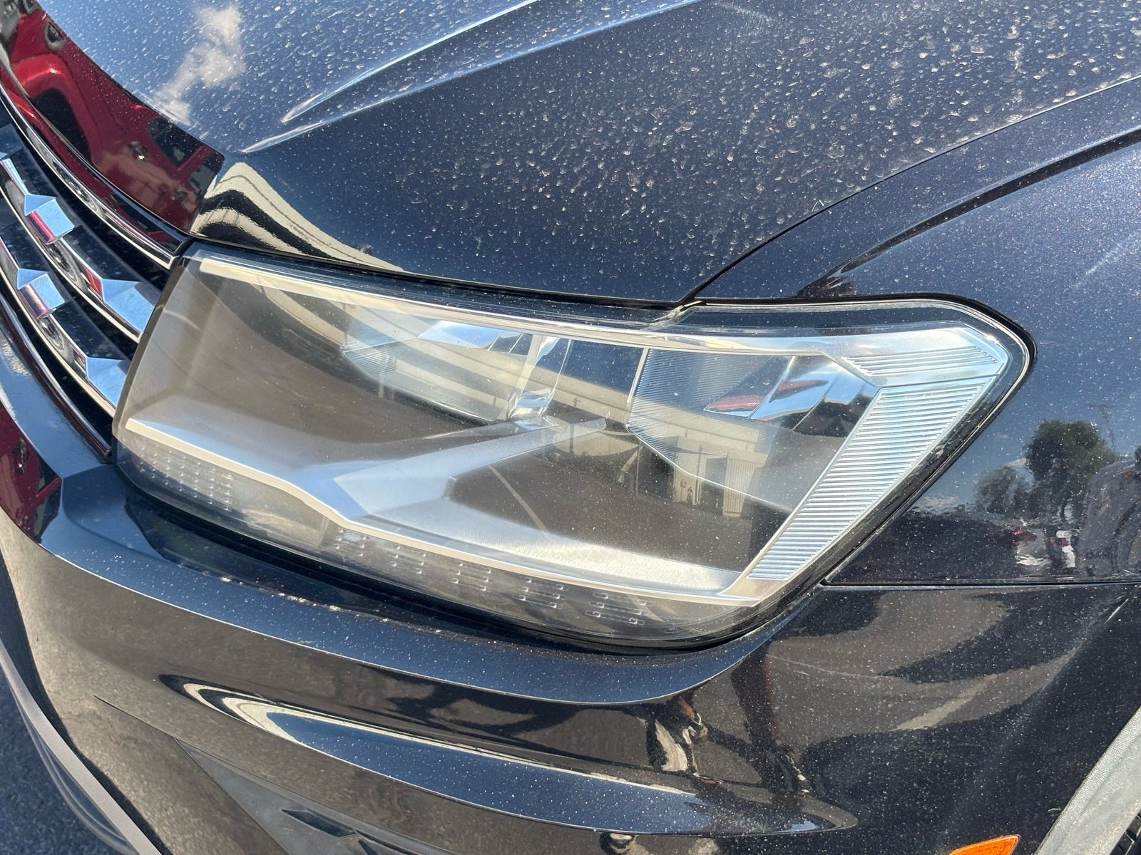 2020 Volkswagen Tiguan S photo 4