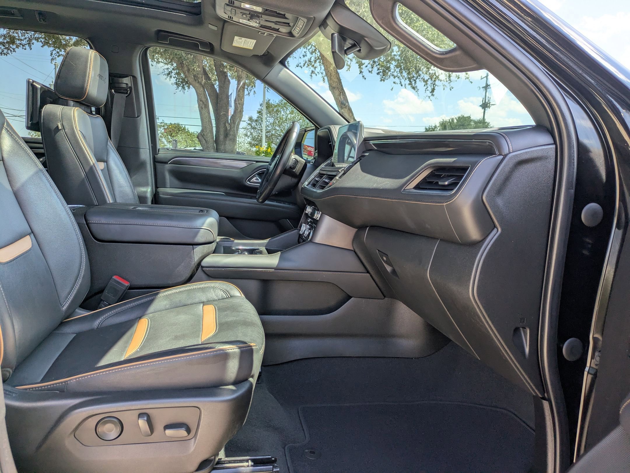 2023 Gmc Yukon XL AT4 photo 29