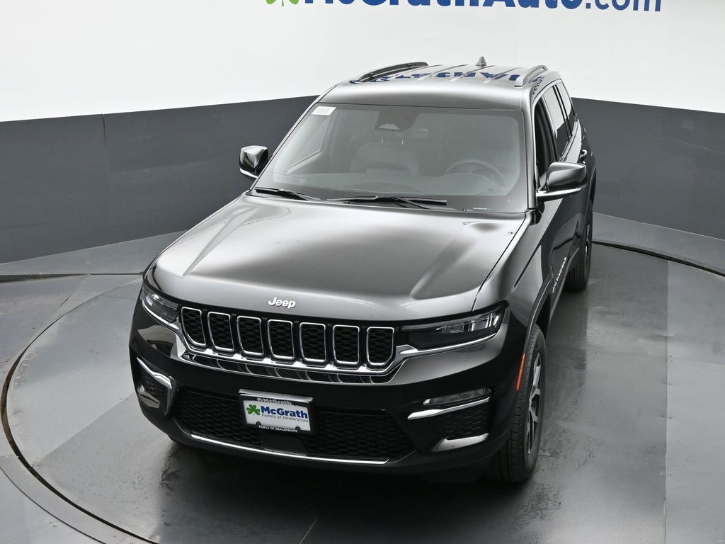 2025 Jeep Grand Cherokee Limited photo 19