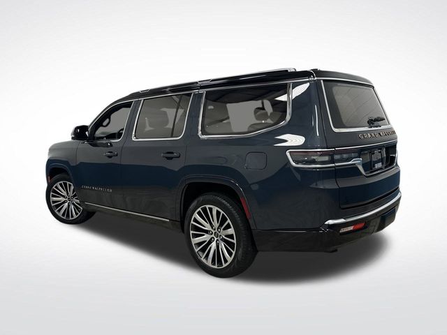 2024 Jeep Grand Wagoneer III photo 3