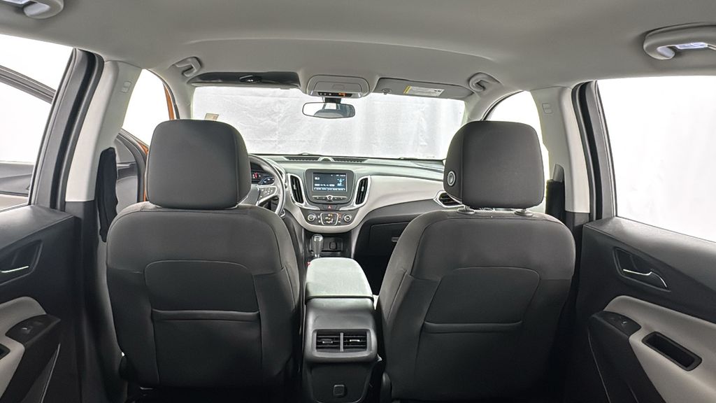 2018 Chevrolet Equinox LS photo 17