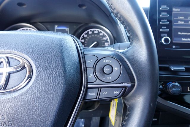 2023 Toyota Camry SE photo 16