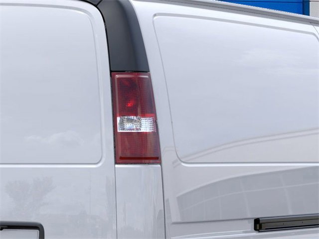 2025 Chevrolet Express photo 10