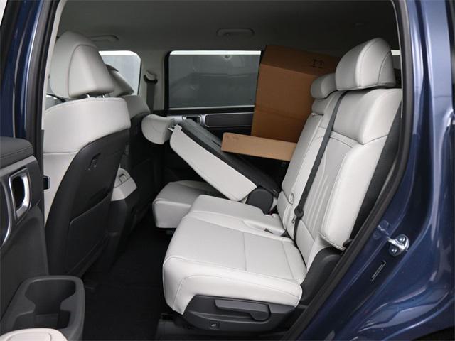 2026 Hyundai Santa Fe SEL photo 13