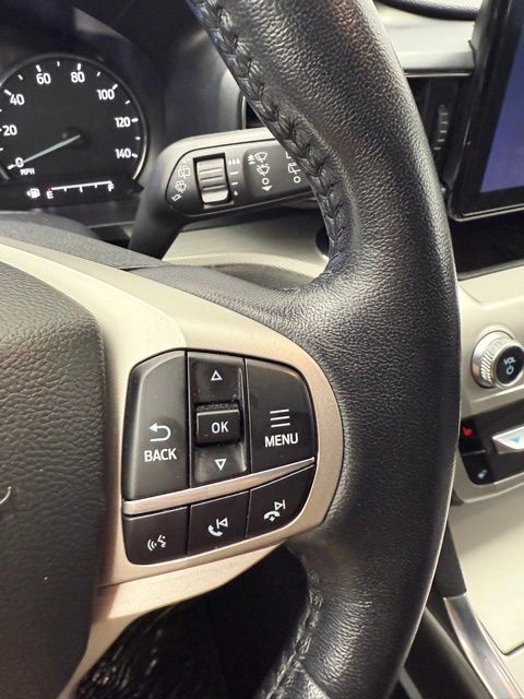 2022 Ford Explorer XLT photo 42