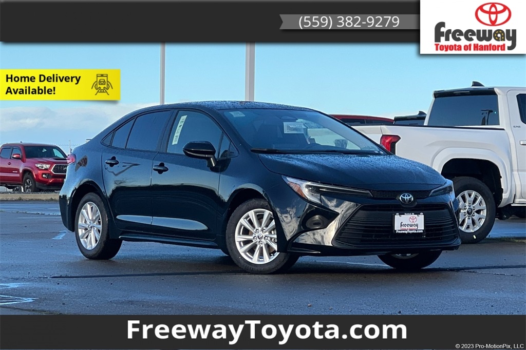 2026 Toyota Corolla LE's photo