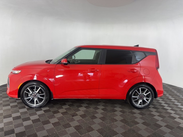 2020 Kia Soul GT-Line photo 5