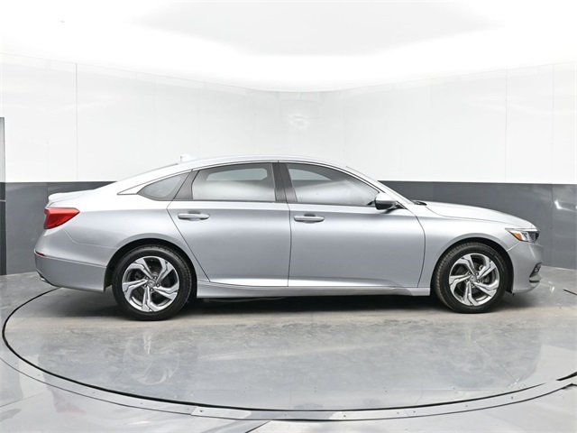 2019 Honda Accord EX photo 3