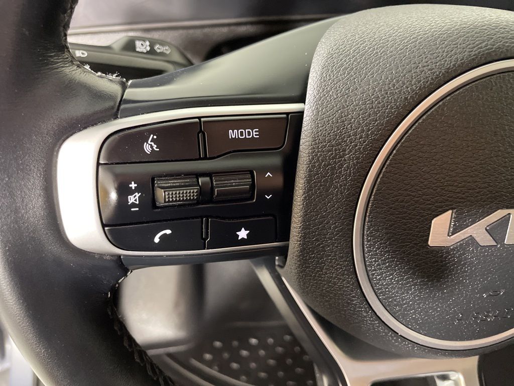 2024 Kia Sportage EX photo 21