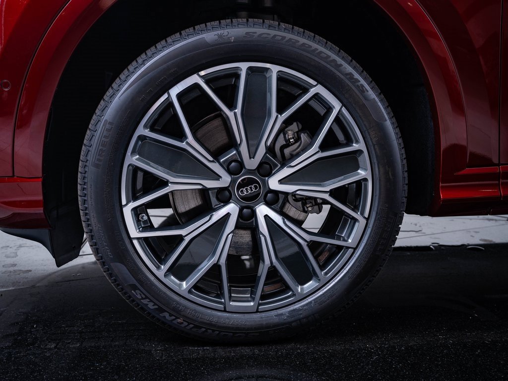 2025 Audi Q5 2.0T Premium Plus photo 11