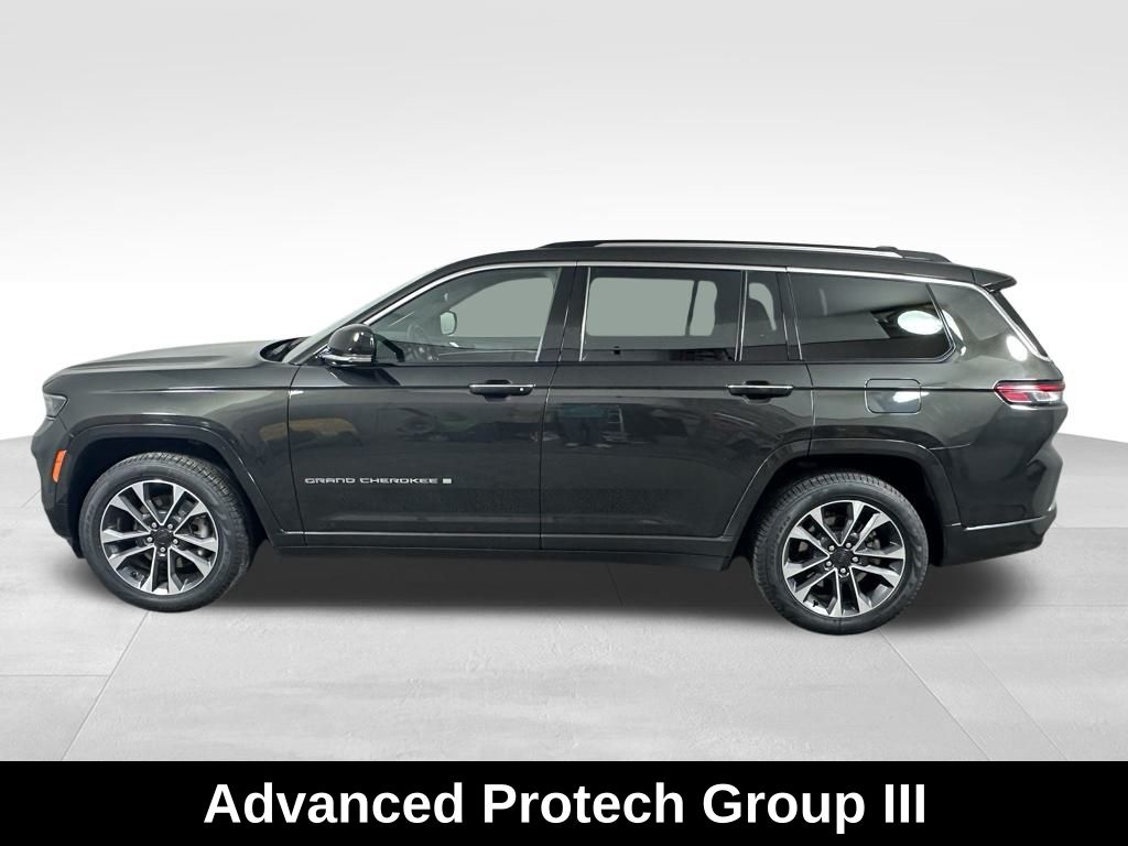 2023 Jeep Grand Cherokee Overland photo 4