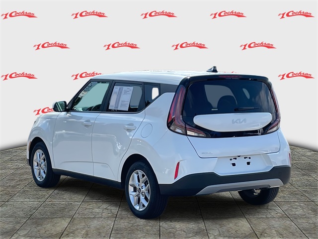 2023 Kia Soul LX S photo 4