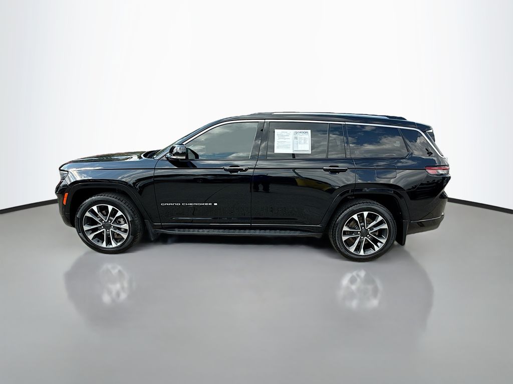 2021 Jeep Grand Cherokee Overland photo 2