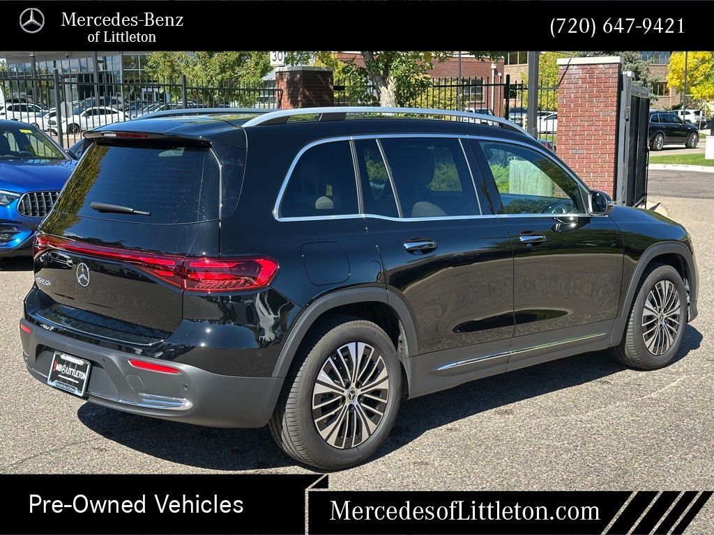 2025 Mercedes Benz EQB photo 4