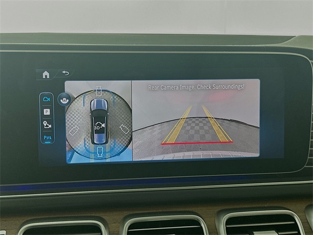 2026 Mercedes Benz GLS 450 4MATIC photo 11