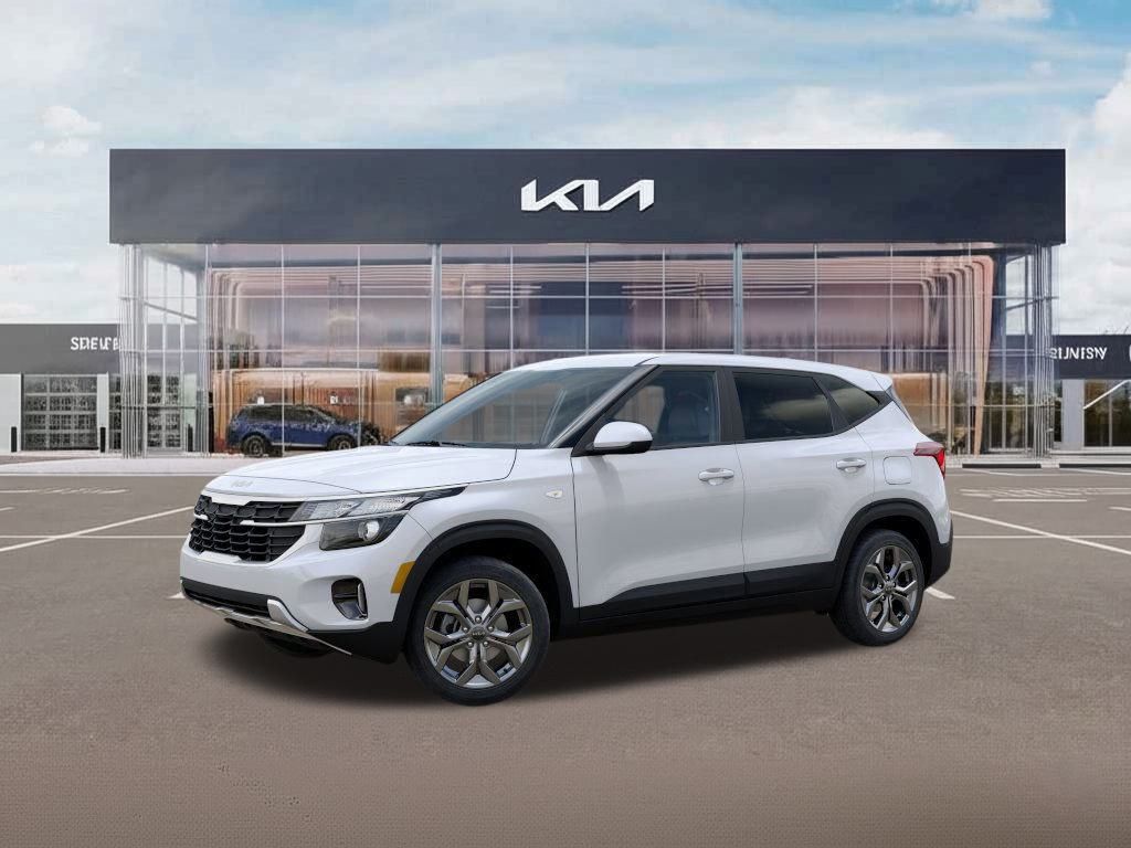 2026 Kia Seltos LX photo 2