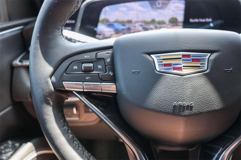 2024 Cadillac Escalade Sport photo 4