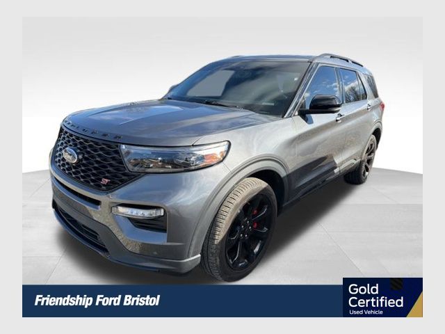 2022 Ford Explorer ST's photo
