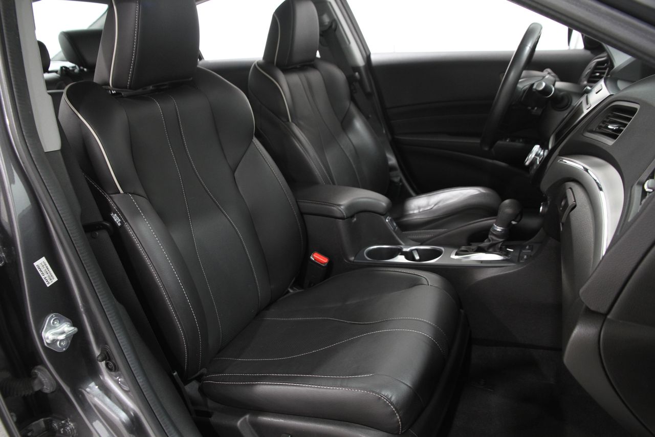 2021 Acura ILX Premium photo 17
