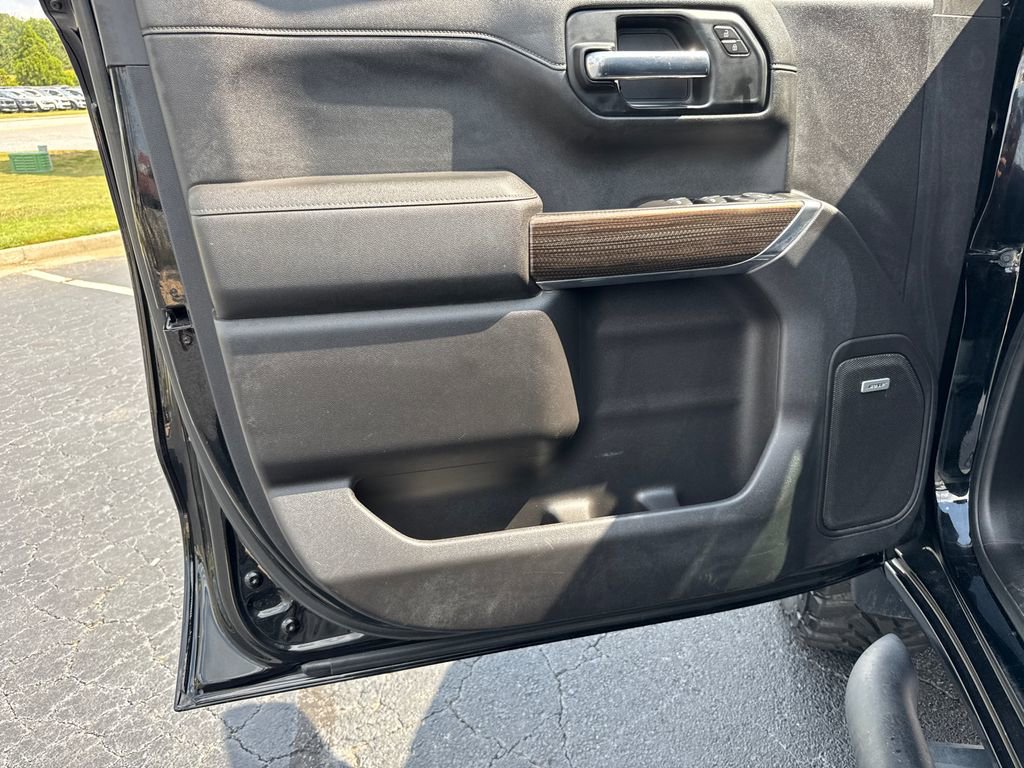 2020 Chevrolet Silverado 1500 RST photo 10