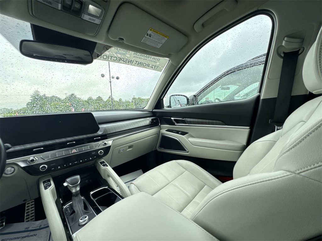 2024 Kia Telluride SX photo 11