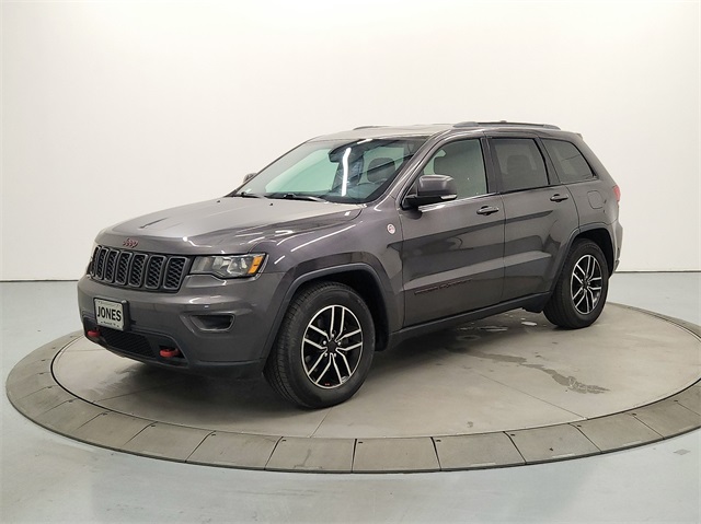 2020 Jeep Grand Cherokee Trailhawk photo 3