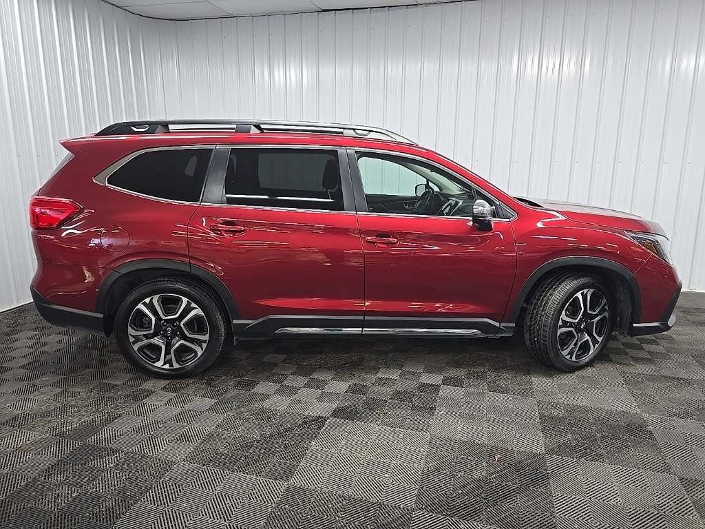 2023 Subaru Ascent Limited photo 2