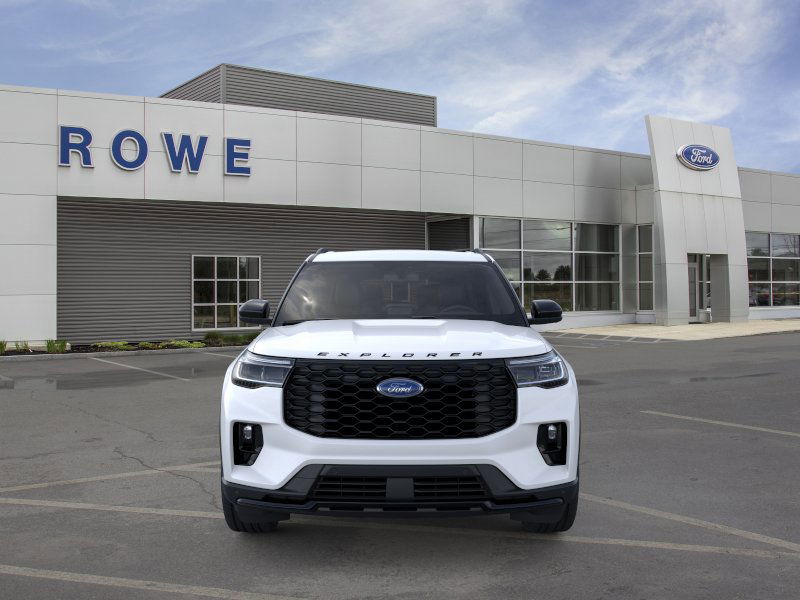 2025 Ford Explorer ST-Line photo 3